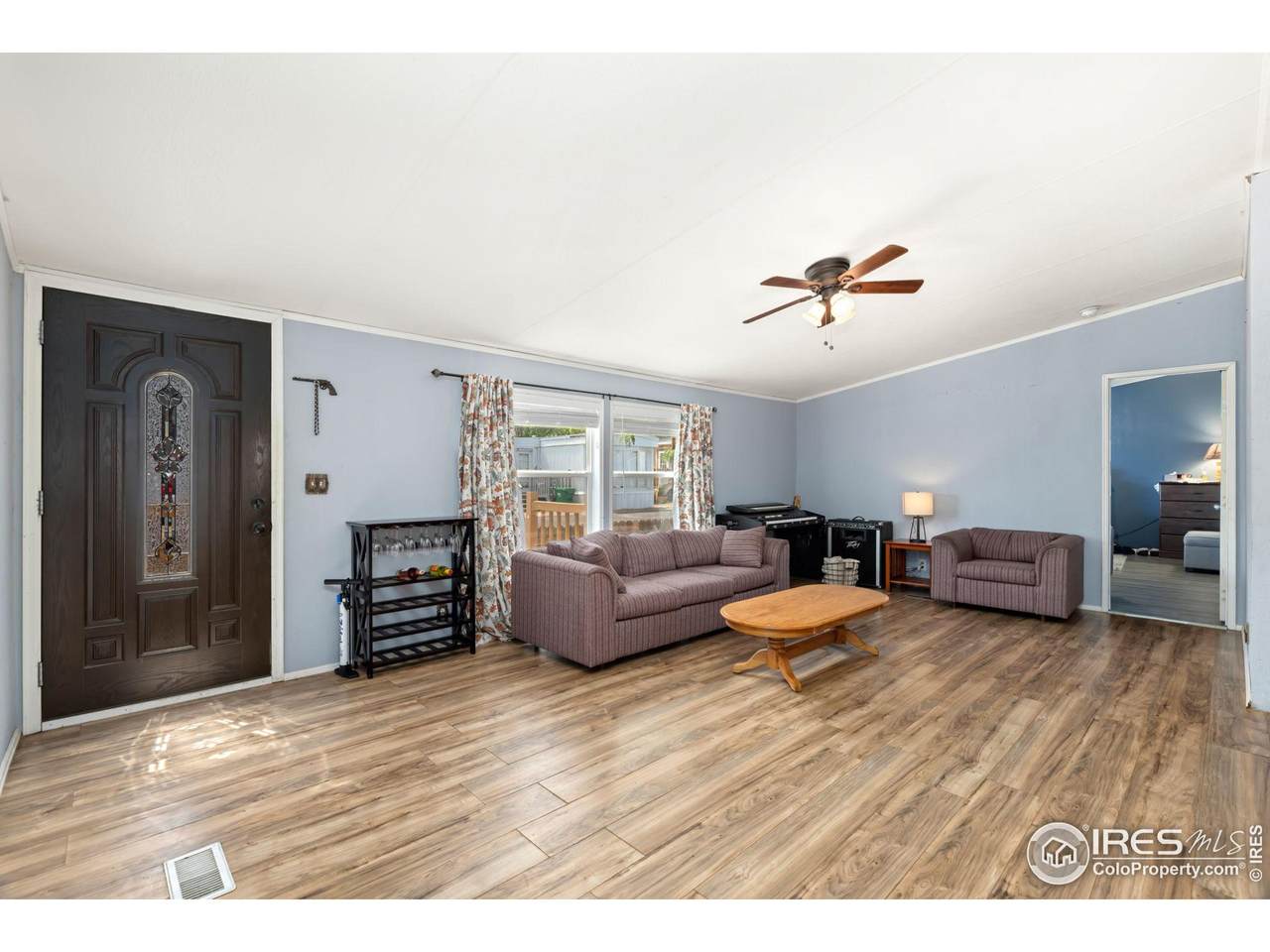 218 Grape St - Photo 1
