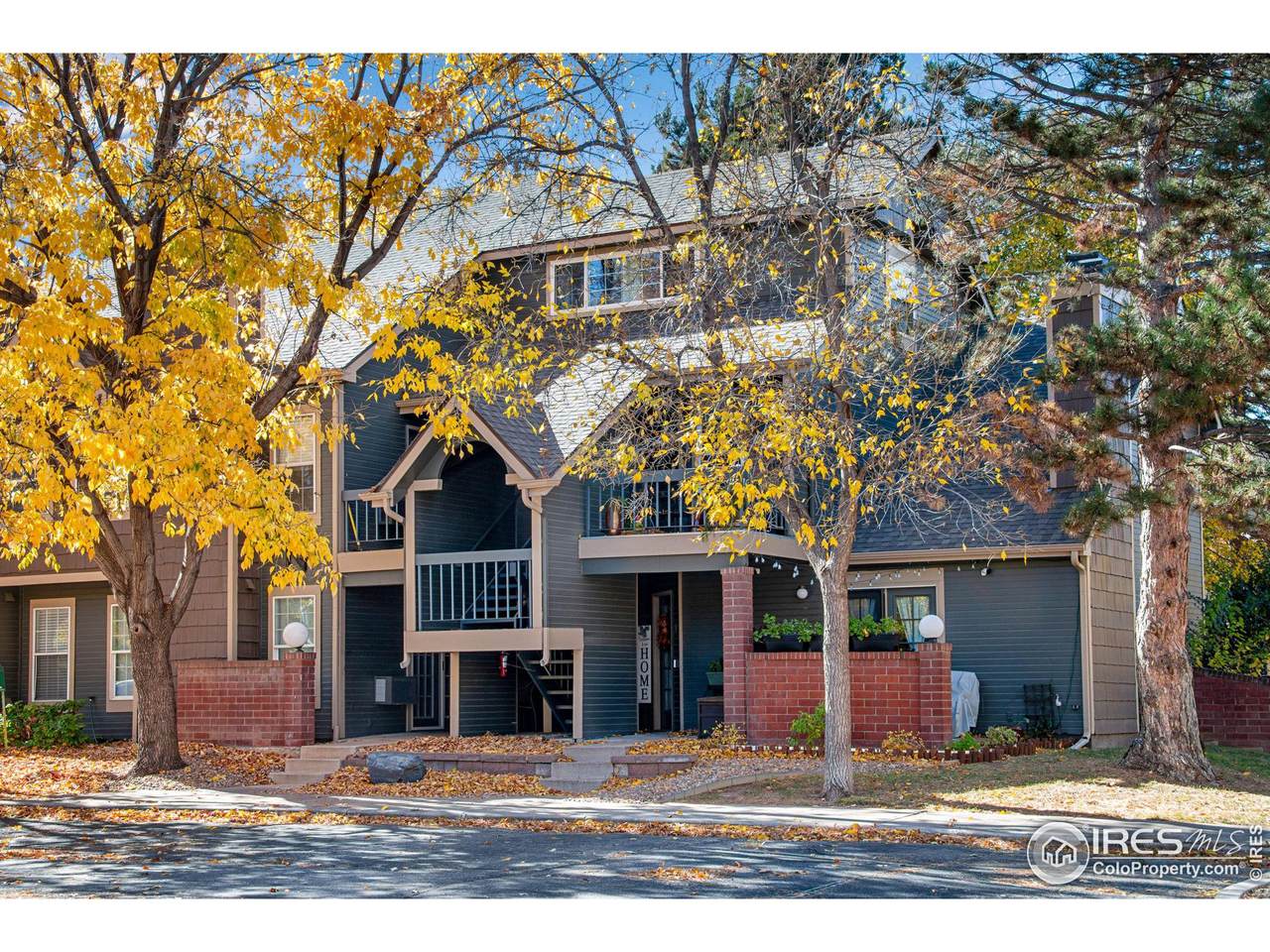 3565 Windmill Dr - Photo 1