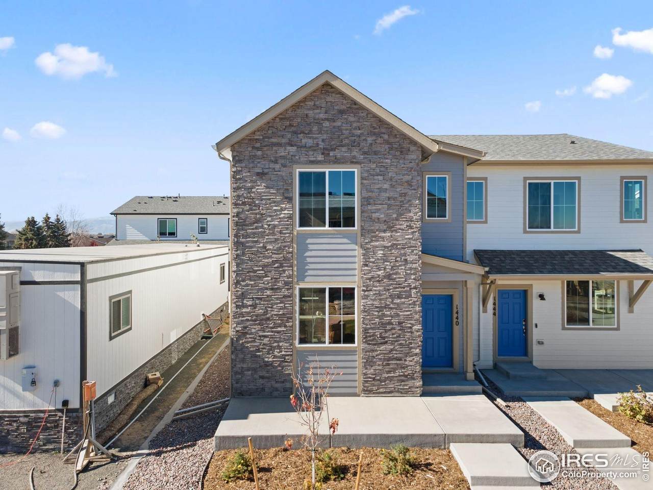 1440 Coral Pl - Photo 1