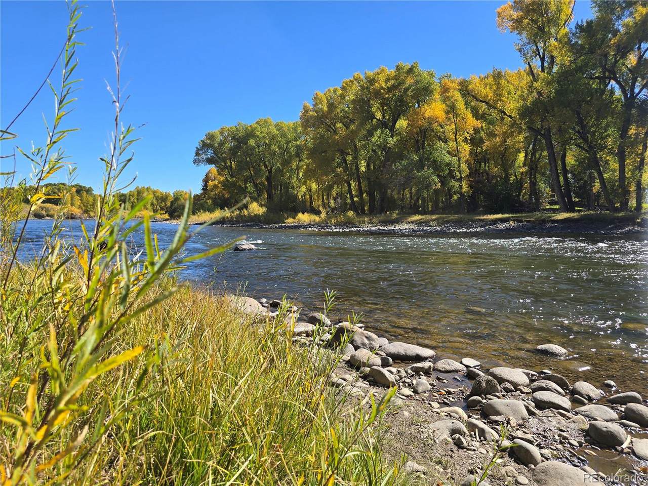 1864 River Island Dr - Photo 1