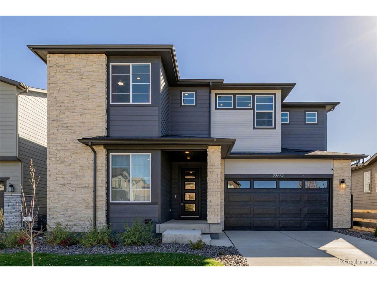 23652 40th Ave - Photo 1