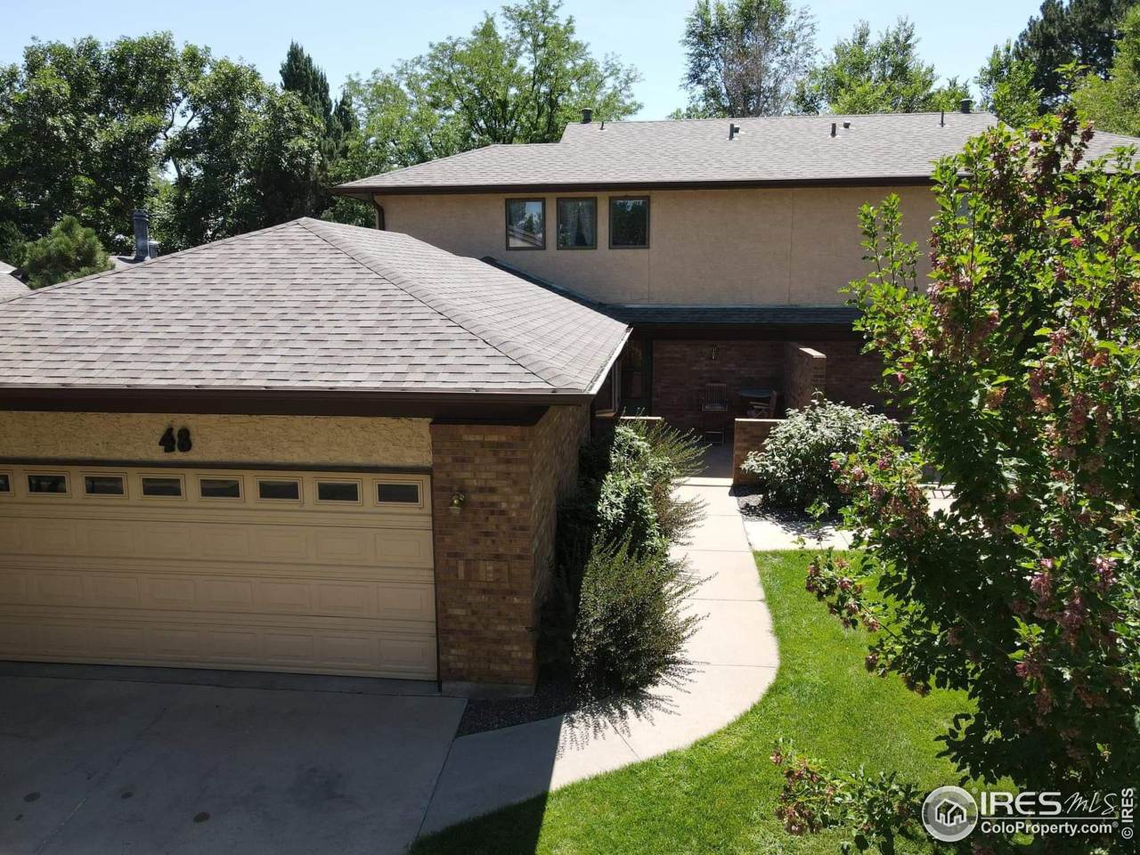 1001 43rd Ave - Photo 1
