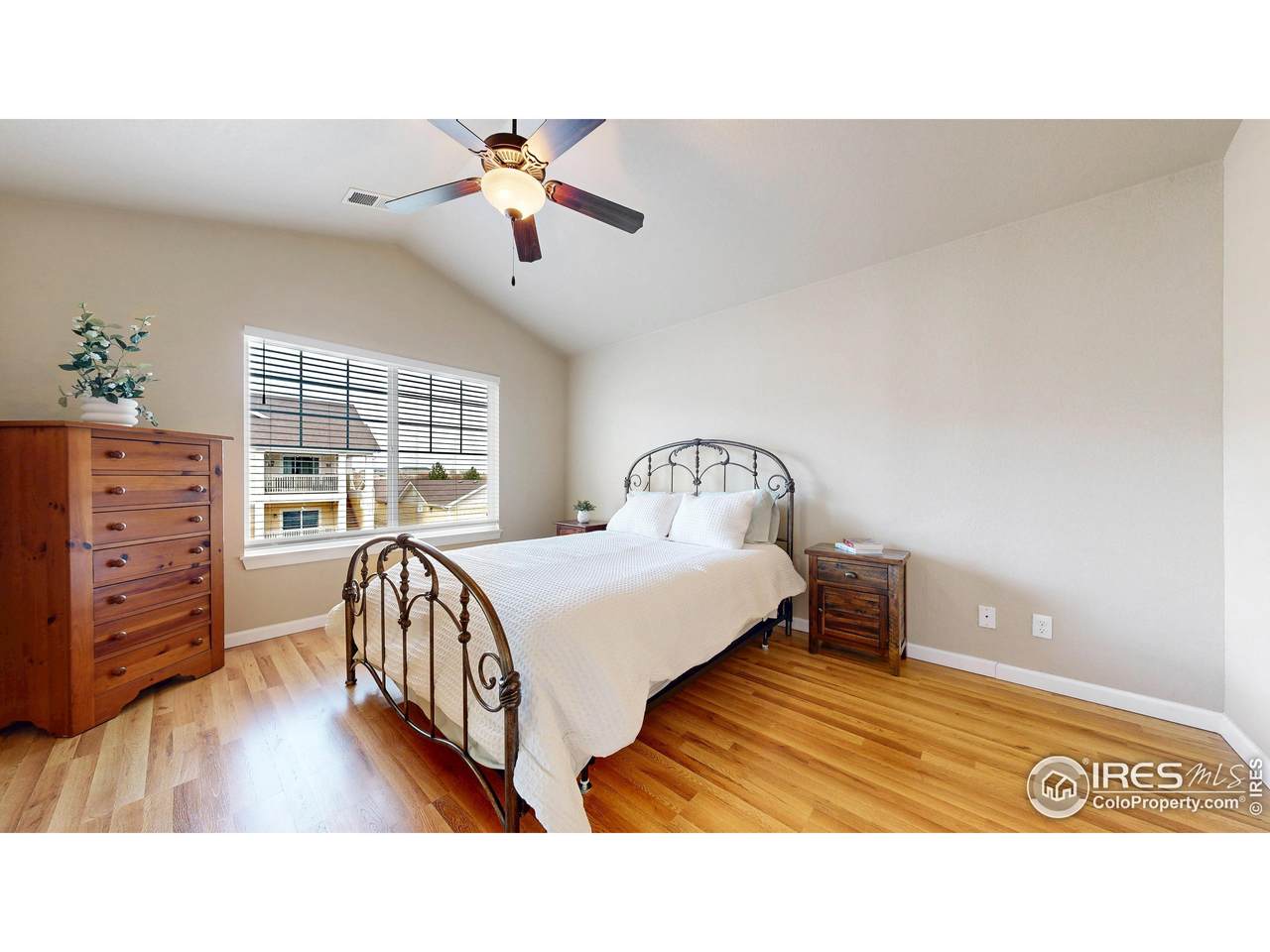 4855 Hahns Peak Dr - Photo 1