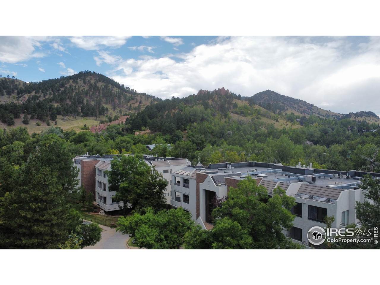 315 Arapahoe Ave - Photo 1