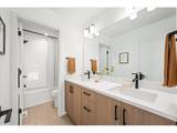 15 Snowcap Dr - Photo 36