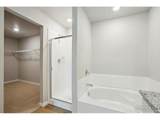 960 Cascade Falls St - Photo 14
