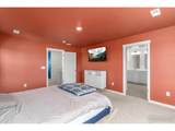 135 65th Ave - Photo 21