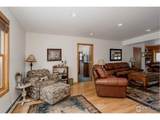 1026 Lexington Ln - Photo 6