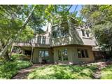 3945 Promontory Ct - Photo 3