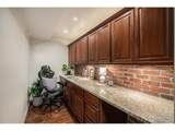 415 Howes St - Photo 11