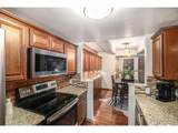 415 Howes St - Photo 9