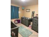 320 Lilac St - Photo 6