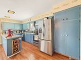 327 Emerson St - Photo 15
