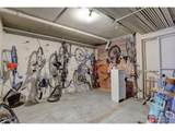 521 14th Ave - Photo 18