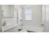 922 21st St - Photo 9