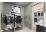 2936 Fractus St - Photo 12