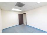 1309 Webster Ave - Photo 10