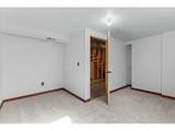 102 7th St - Photo 37