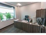 7292 Greenridge Rd - Photo 17