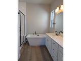 3435 Ballinger Cir - Photo 20