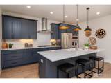 110 Emma St - Photo 11