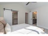 110 Emma St - Photo 13