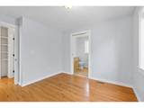 240 Main St - Photo 26