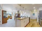 2715 Iowa Dr - Photo 11