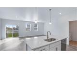 1715 Knobby Pine Dr - Photo 17