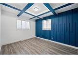 1112 27th St - Photo 11