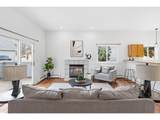 2025 Mathews St - Photo 6