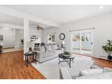 2025 Mathews St - Photo 7
