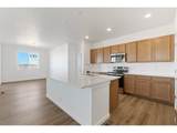 1454 Boyle St - Photo 5