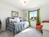 4854 Denys Dr - Photo 32