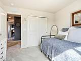 4854 Denys Dr - Photo 33