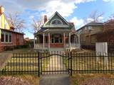 324 Oak St - Photo 1