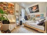 1034 Spruce St - Photo 10