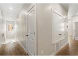 968 Birdwhistle Ln - Photo 17