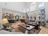 1744 Montgomery Cir - Photo 8