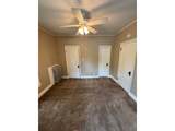 516 Meldrum St - Photo 9
