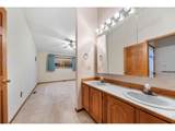 813 8th Ave - Photo 14