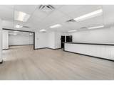 9235 Eastman Park Dr - Photo 4