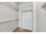 827 Schlagel St - Photo 13