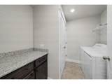 827 Schlagel St - Photo 16