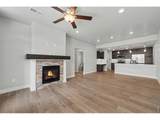 827 Schlagel St - Photo 5