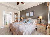 7902 River Run Dr - Photo 17