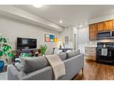 625 Peterson St - Photo 11