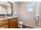 625 Peterson St - Photo 14