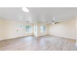 407 Corona Ave - Photo 11