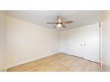 407 Corona Ave - Photo 19